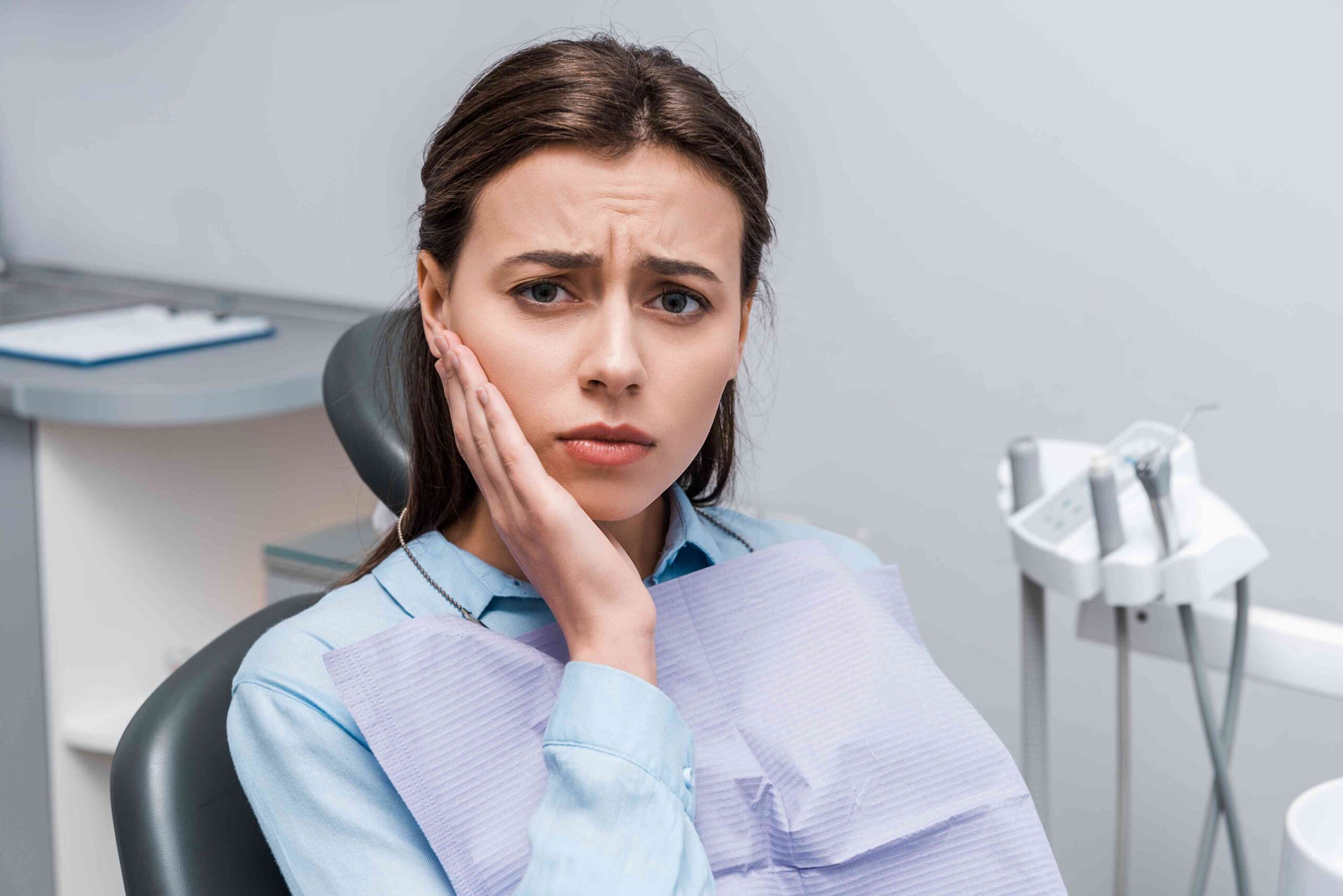 Featured image for “When an Emergency Dentist With No Insurance in East Lansing, MI, Should Check Tooth Pain”